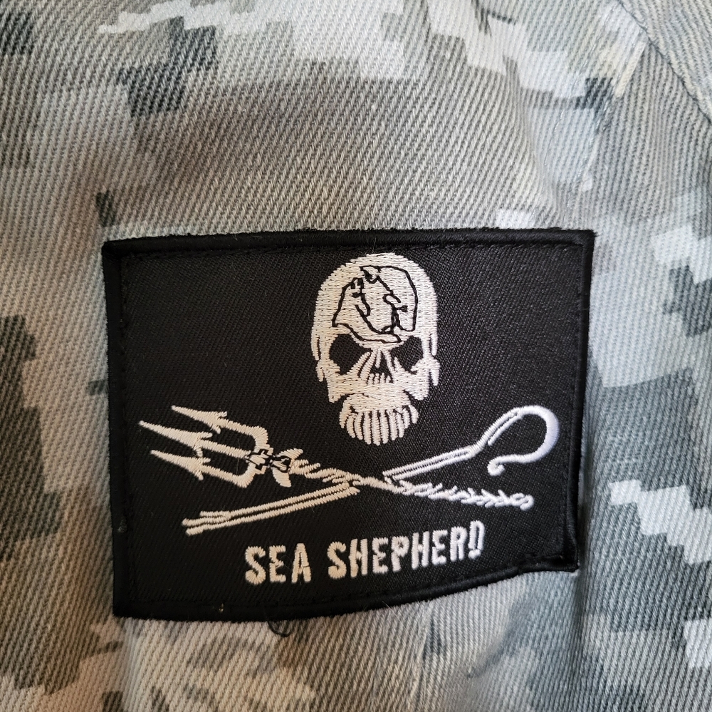 Sea Shepherd Hemp Hoodamb Jacket - Picture 4 of 15